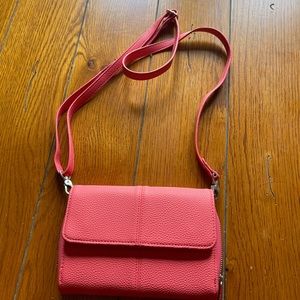 Thirty-one clutch or crossover